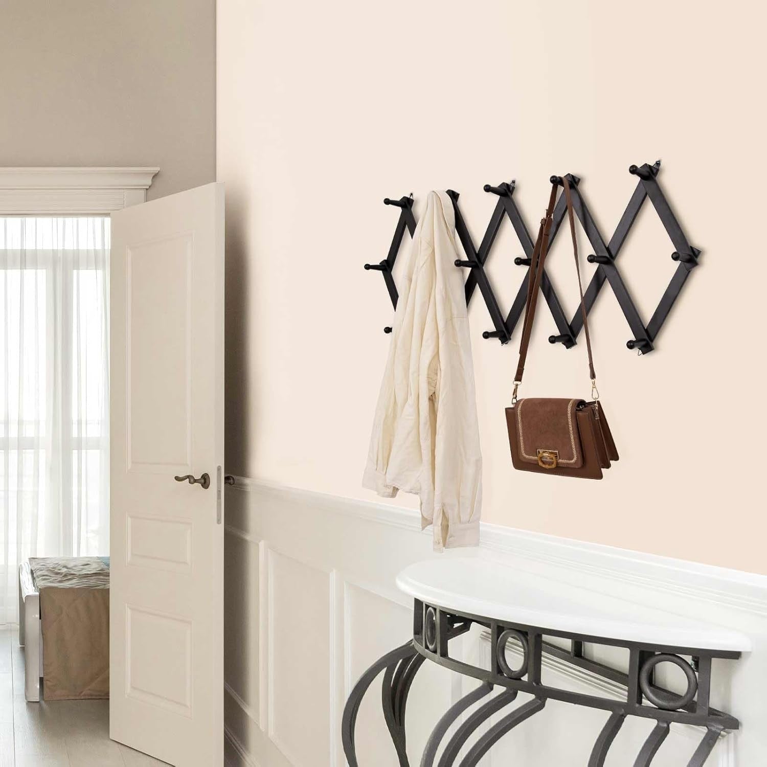 Black Wooden Wall Hat Rack 16 Hooks Expandable Accordion Coat Organizer