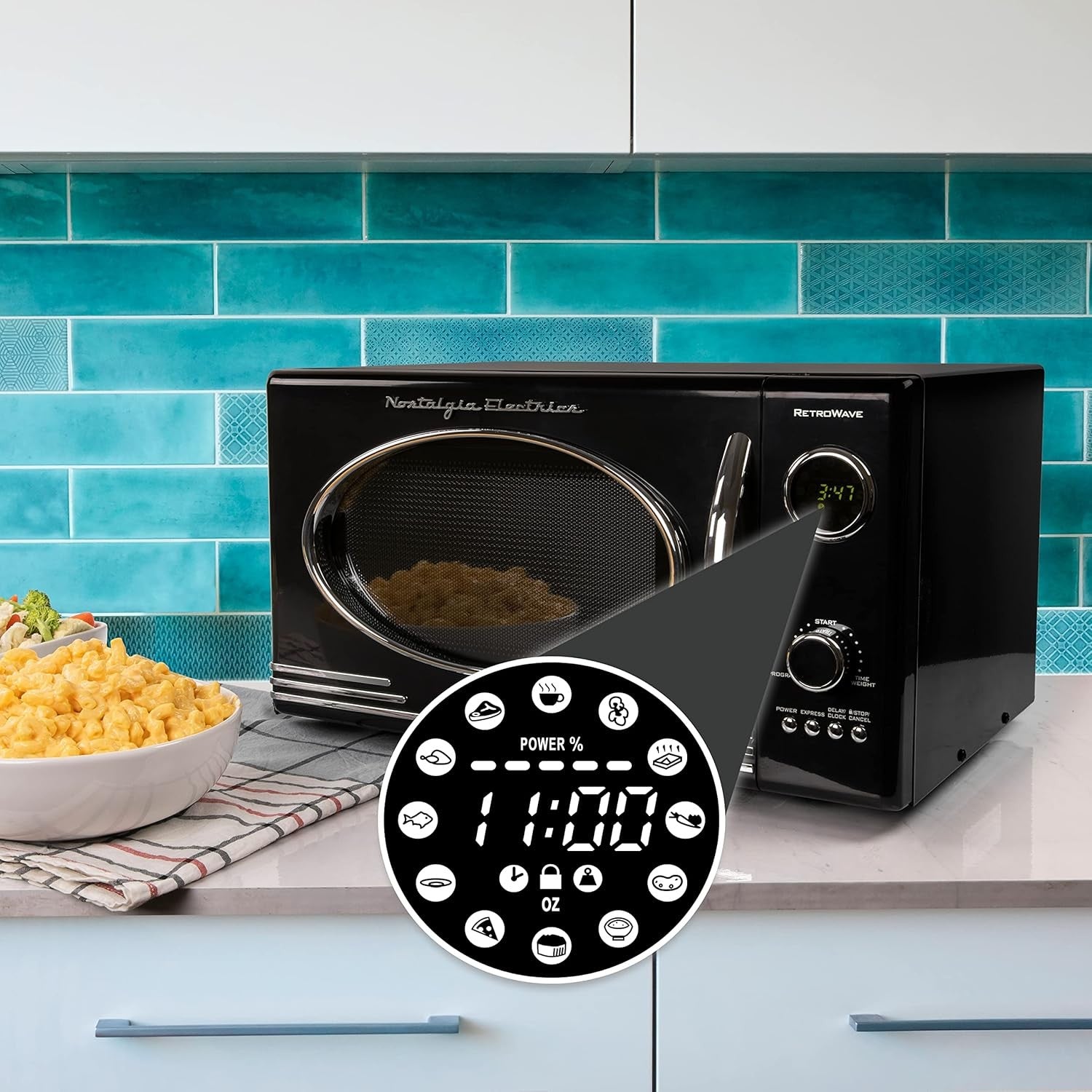 Nostalgia 0.9 Cu Ft 800W Retro Microwave 5 Power Levels 12 Cooking Jet Black