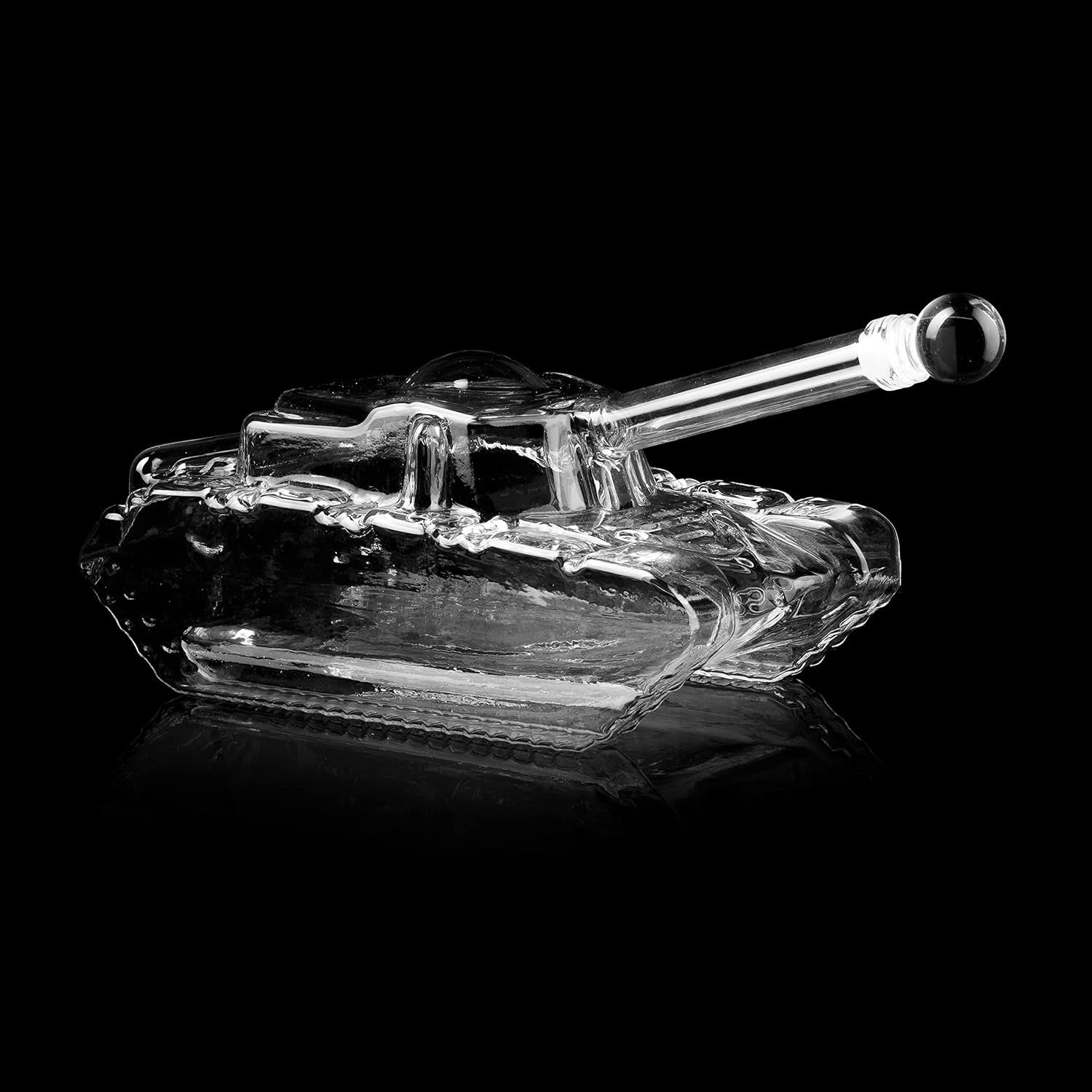 Tank Design Whiskey Decanter 1000ml – Unique Gift for Home Bar & Drinks Display