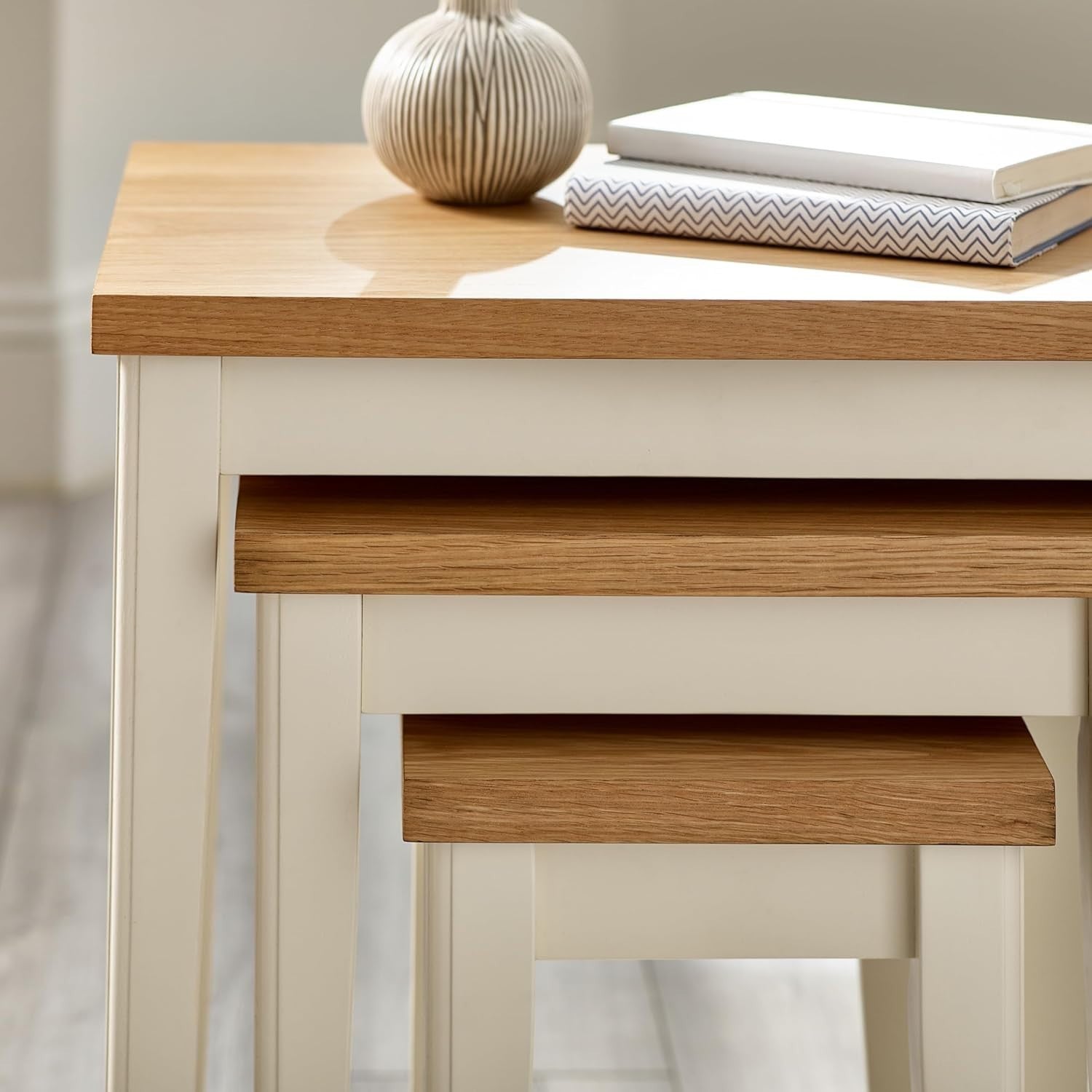 Nest of 3 Solid Wood Nesting Tables Modern Oak Veneer Side End Coffee Set