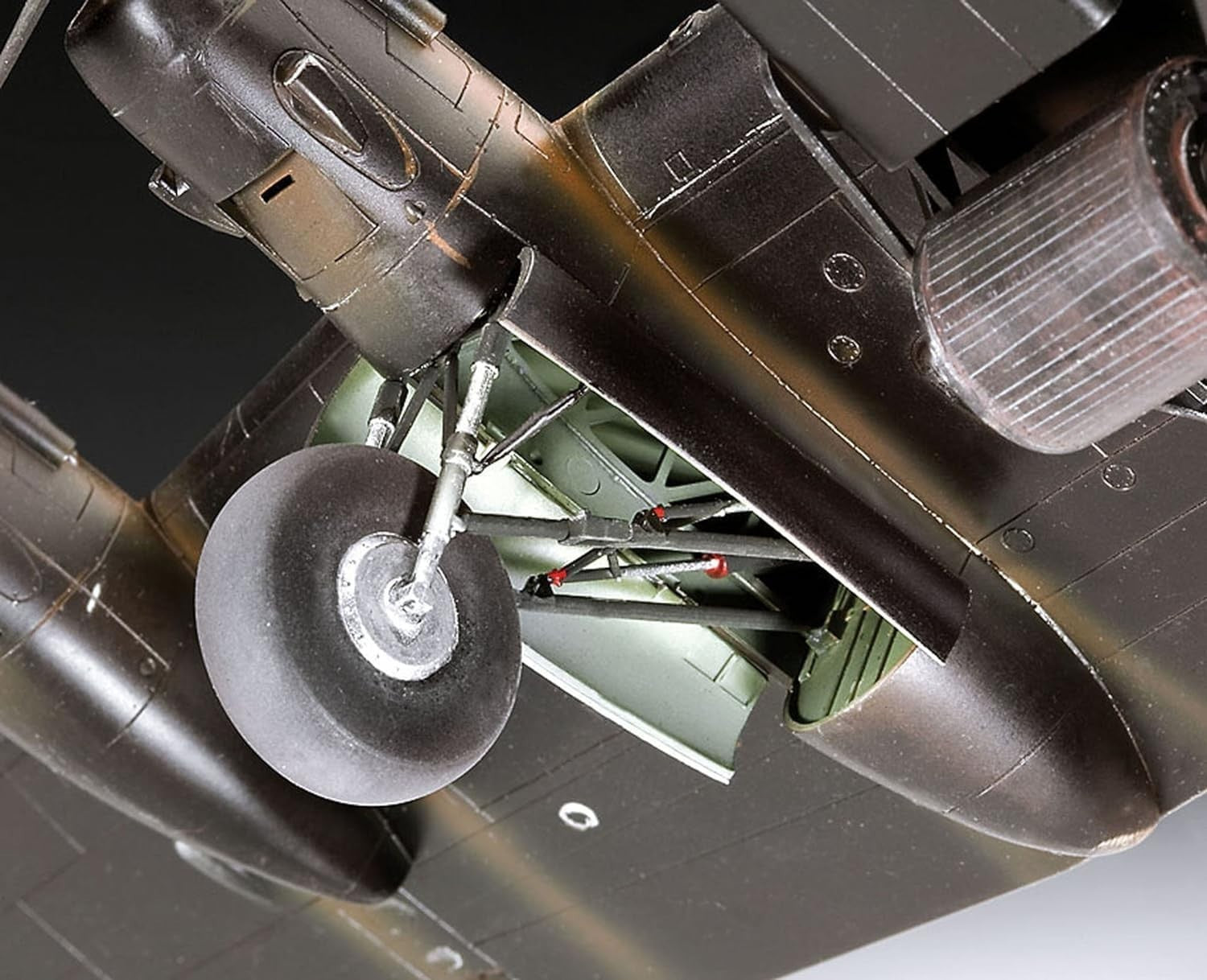 1:72 Scale Lancaster B.III DAMBUSTERS Model Kit Unpainted Plastic Aircraft