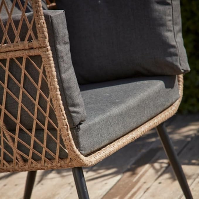 Luxury Rattan Egg Chair Outdoor Garden Patio Sunroom – Cushioned & Weatherproof