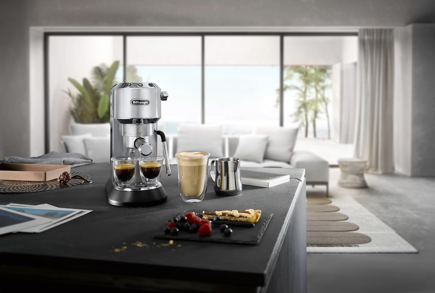 Compact Barista Espresso Maker | 15-Bar Pump Pressure | LatteArt Steam Wand