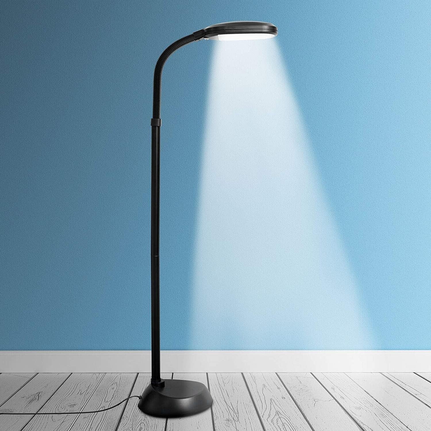 Natural Daylight LED Floor Lamp 12W Adjustable Brightness for Reading