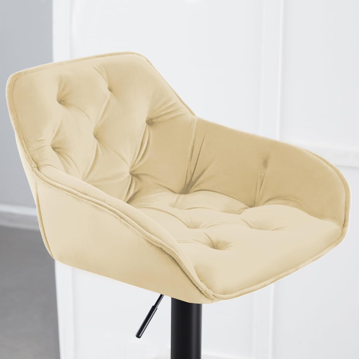 2 Beige Velvet Bar Stools Adjustable 360° Swivel Kitchen Chairs