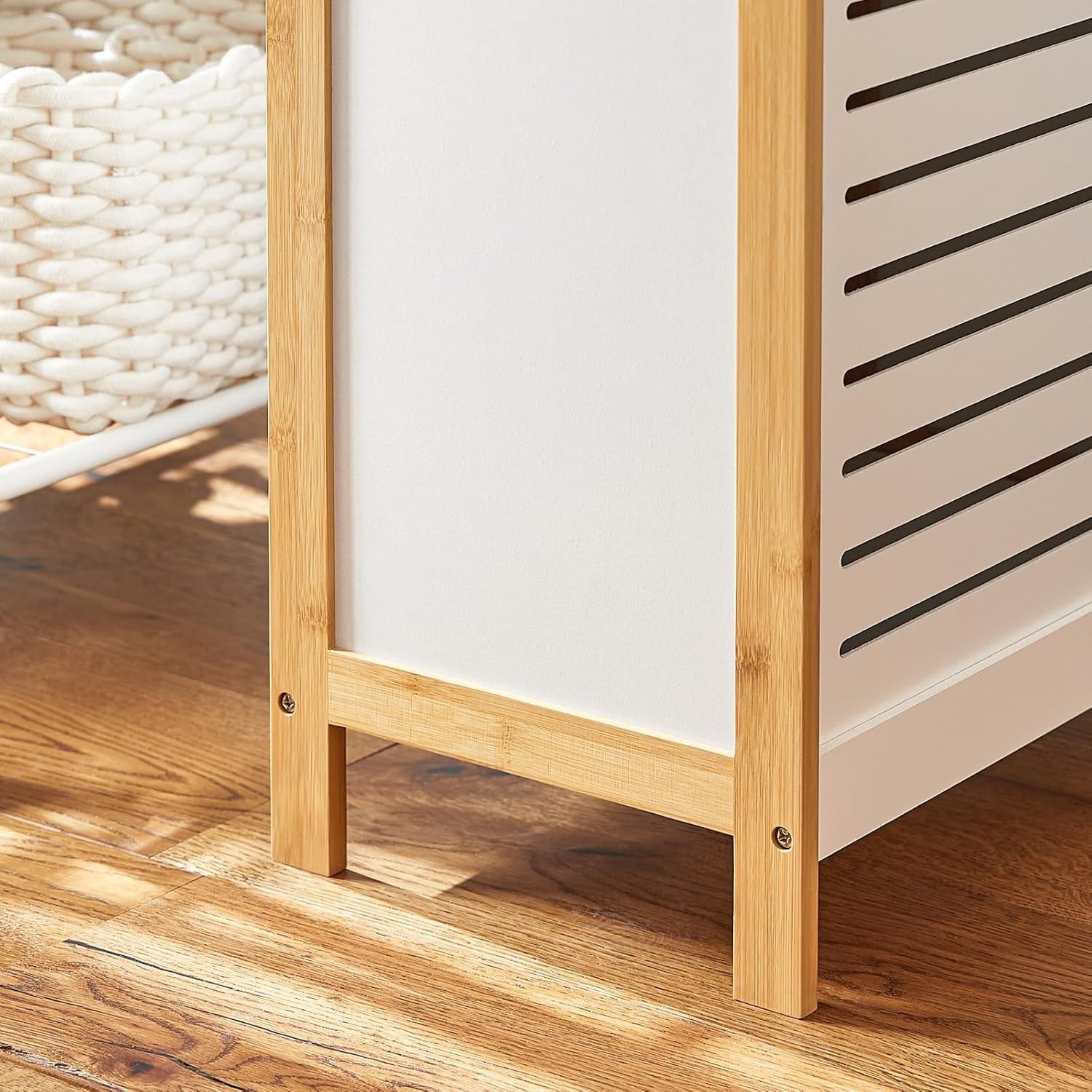 Modern Laundry Basket with Hinged Lid, 50x30x60cm Storage Hamper, Bamboo Frame