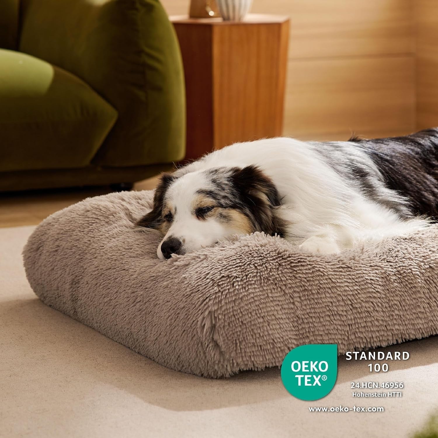 XL Fluffy Dog Crate Bed Washable Anti Slip Anxiety Cushion 104x69cm