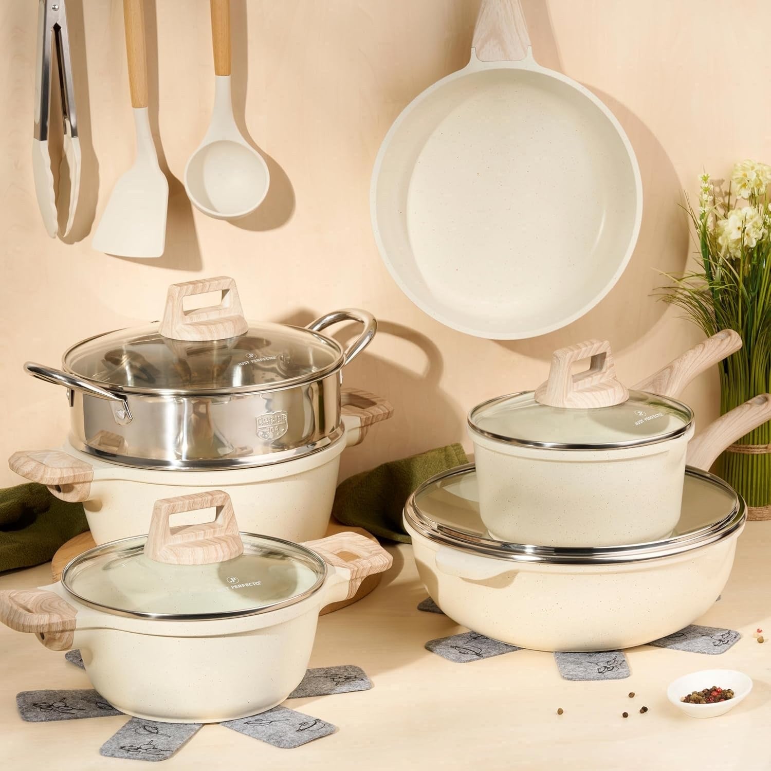 15pcs Beige Non Stick Cookware Set Induction Safe Frying Pans Pots with Lids