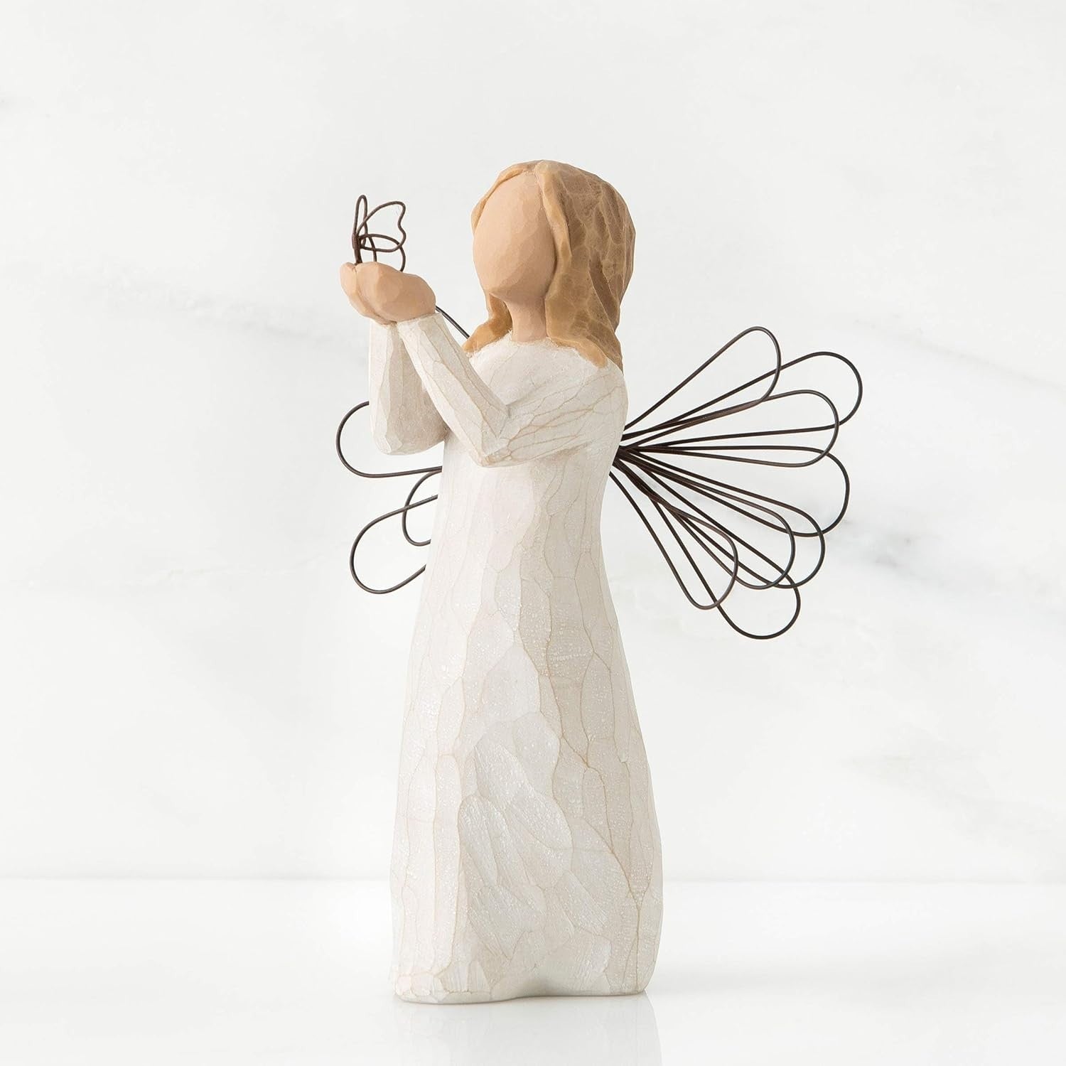 Angel Figurine with Wire Wings 15cm ✨ Hand-Painted Symbolic Gift Ornament Decor