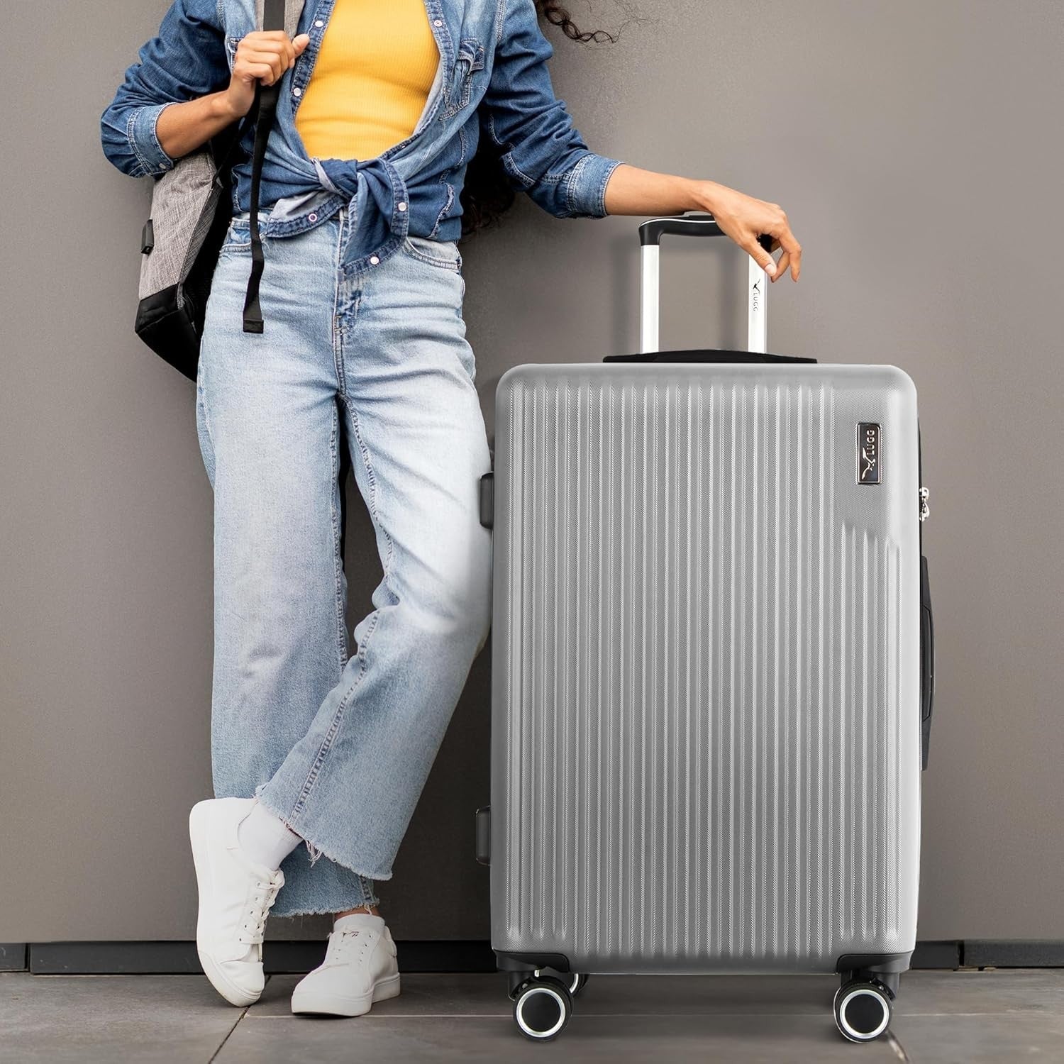 28in Extra Large Checked Suitcase ABS Hard Shell TSA Indent Lock Spinner