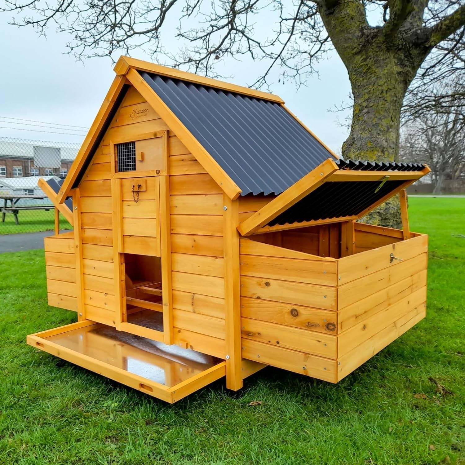 Large Wooden Chicken Coop Eco Roof Dual Pull Out Trays Nest Box 6–8 Birds