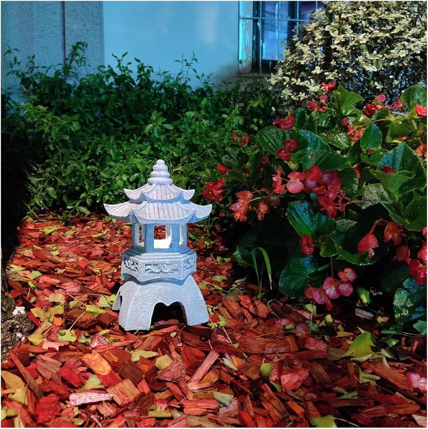 Solar Pagoda Lantern Statue – Japanese Zen Garden Ornament (Style 1)