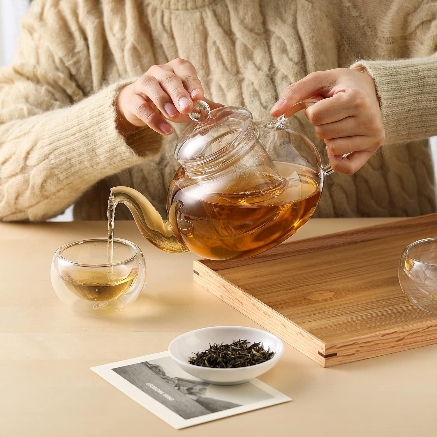 Glass Teapot 1200ml Stovetop Safe Tea Maker with Removable Infuser