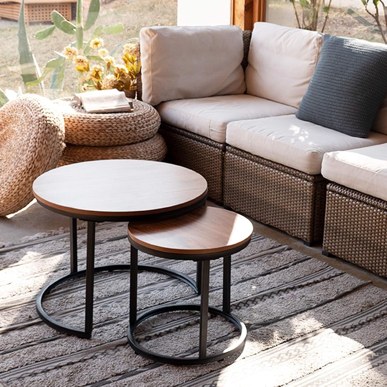 Nesting Coffee Table Set 2 Round End Tables Modern Side Desk Gray/Black