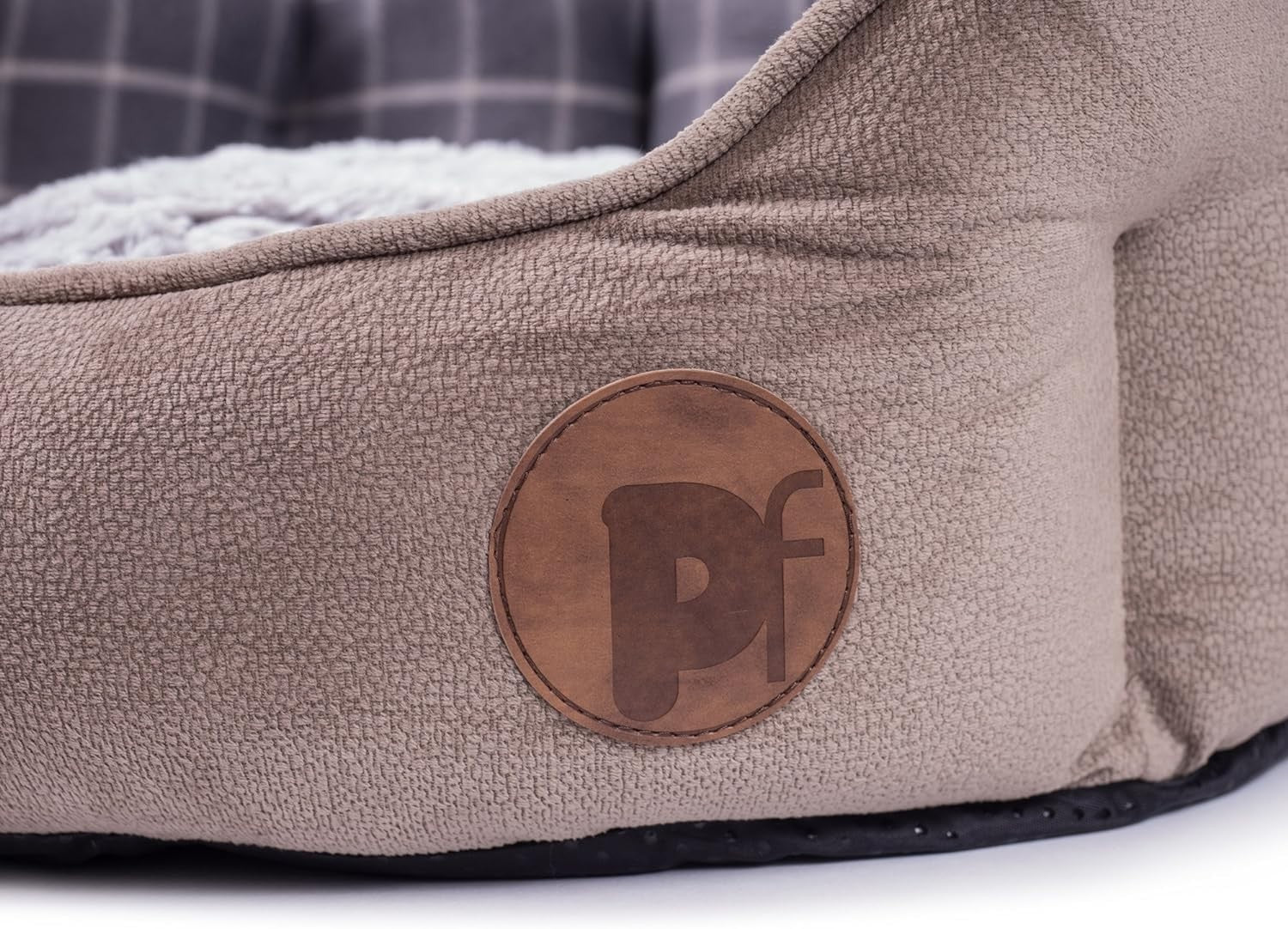 Large Oval Dog Bed Bamboo Check Washable Cushion 69cm