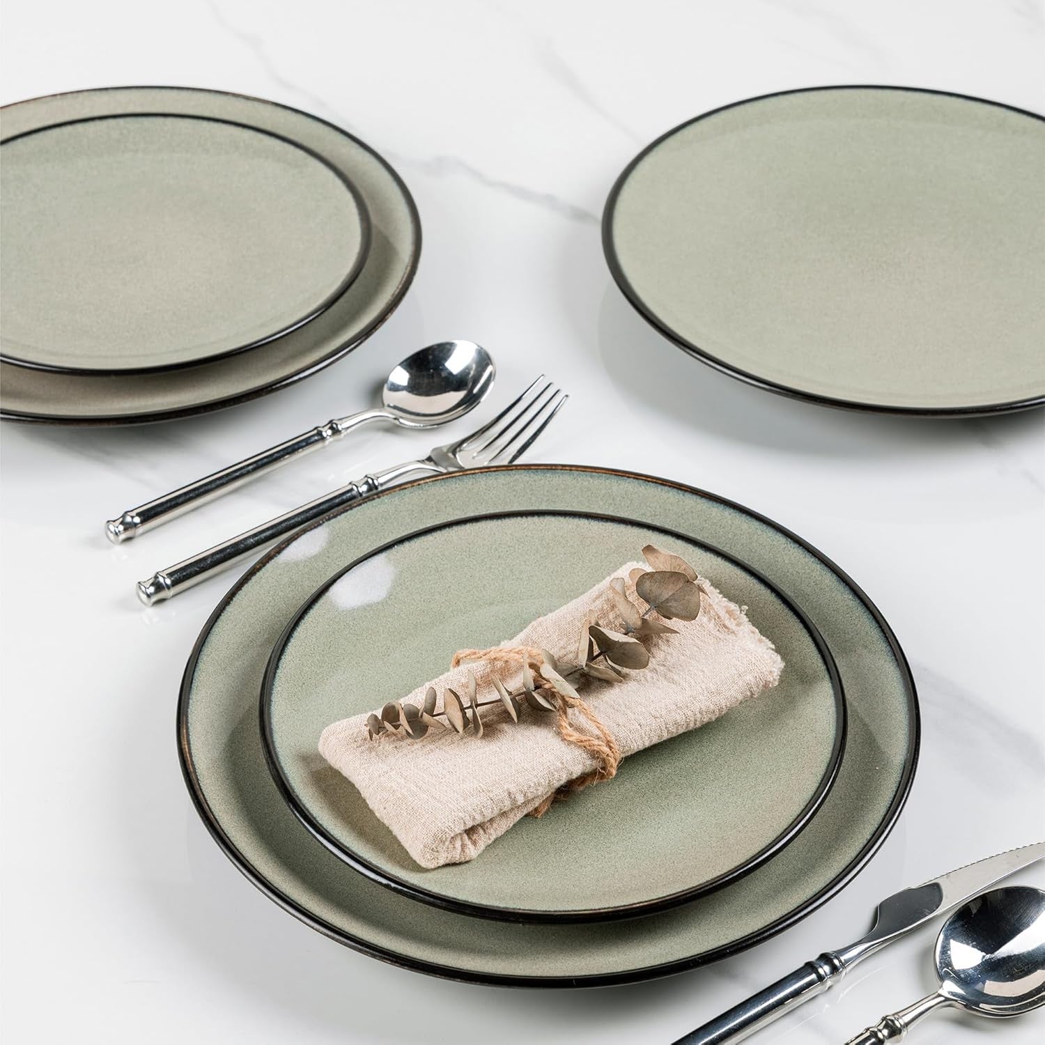 18pc Stoneware Dinner Set for 6 Plates Bowls Scratch Resistant Dishwasher Safe