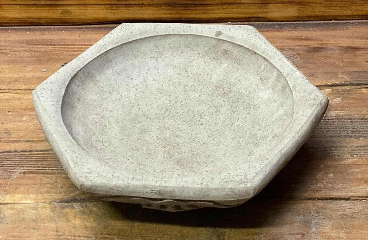 Large Stone Art Deco Bird Bath 58cm Leaf Vine Design | Garden Statue Ornament