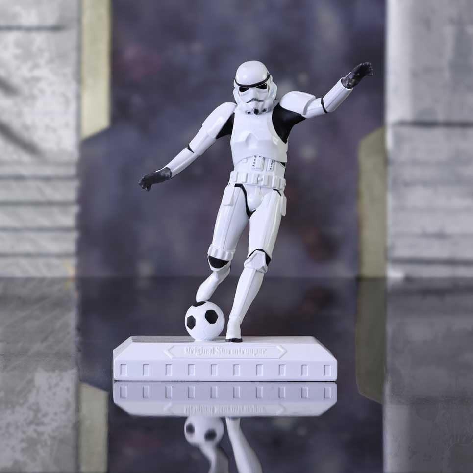Footballer Stormtrooper Figurine ⚽ Resin Collectible Statue Gift Decor 17cm