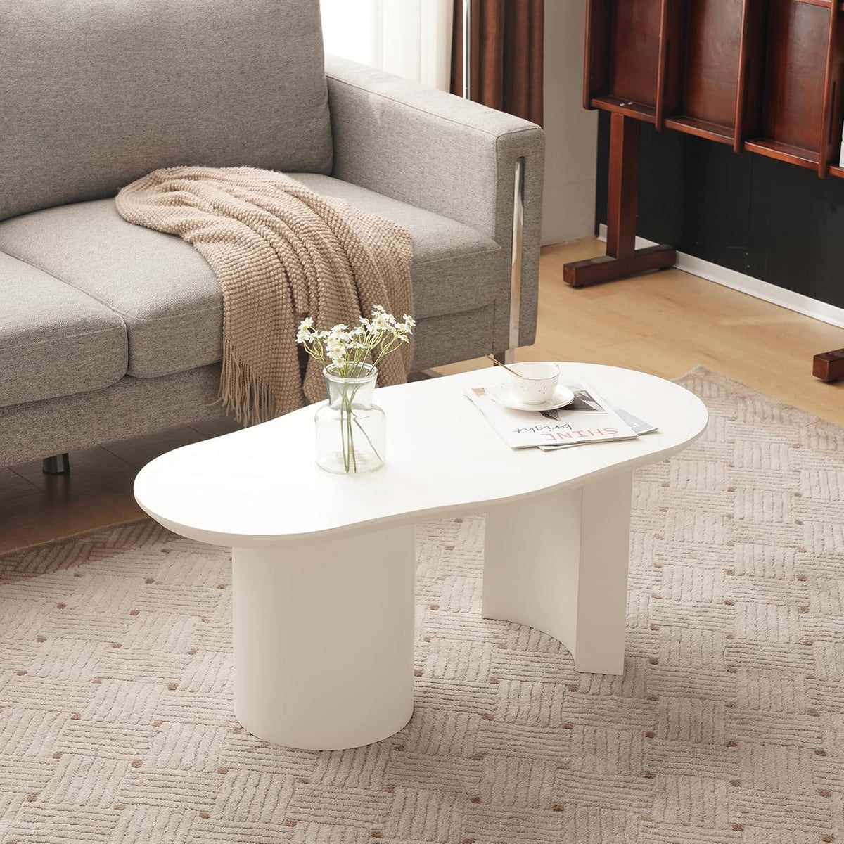 Modern Cloud-Shaped Coffee Table, Spacious Oval Design, Easy Assembly 100cm