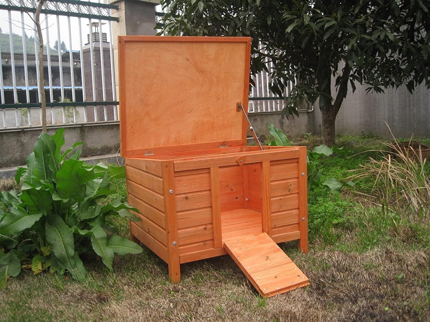 Extra Large Rabbit Hide House Outdoor Guinea Pig Shelter Wooden Run