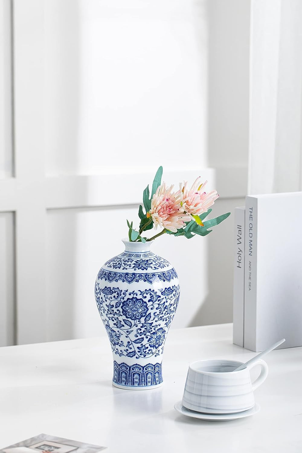Blue White Ceramic Vase Chinoiserie Floral Table Centerpiece 9 Inch