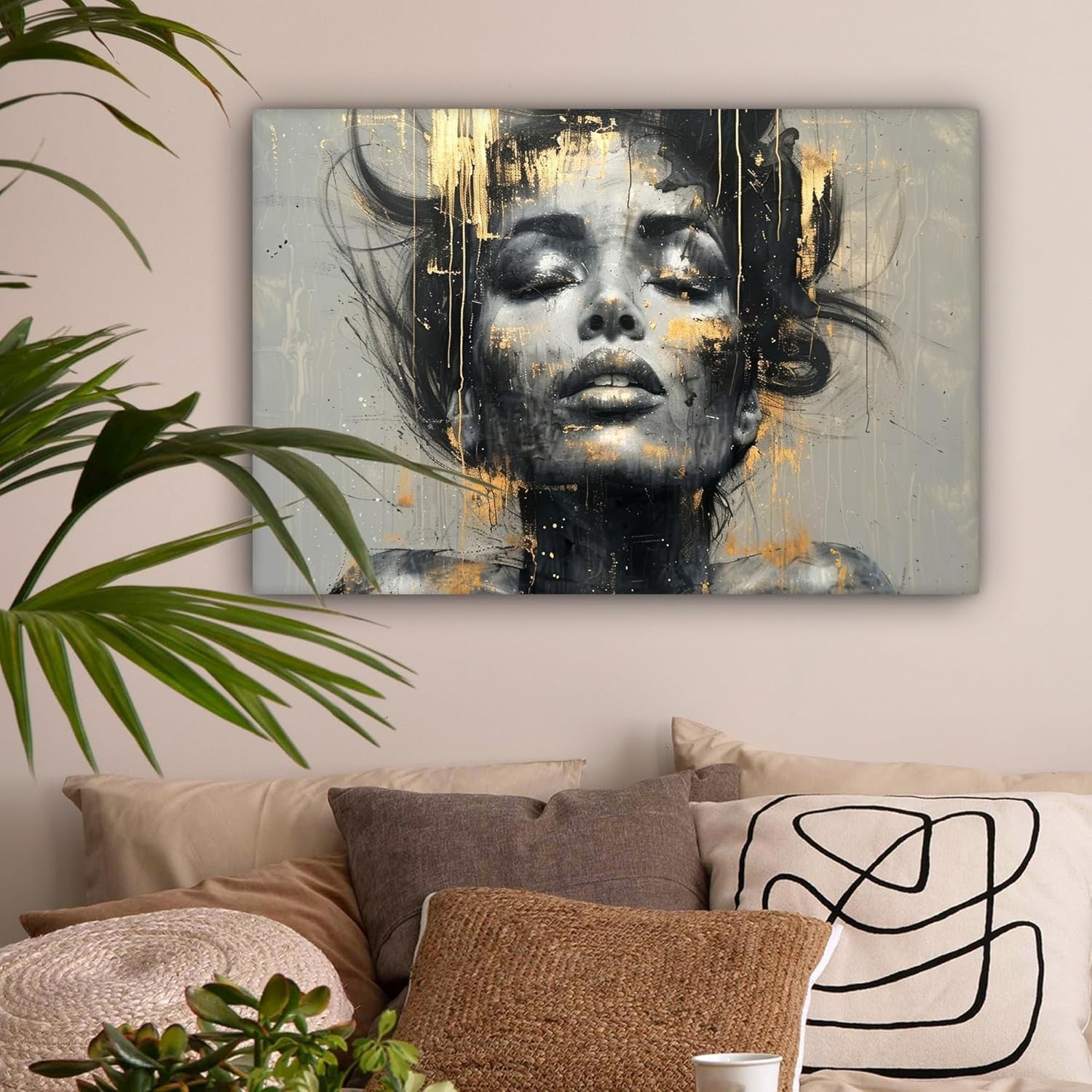 Abstract Woman Canvas Wall Art 60x40cm Gold Glamour Print