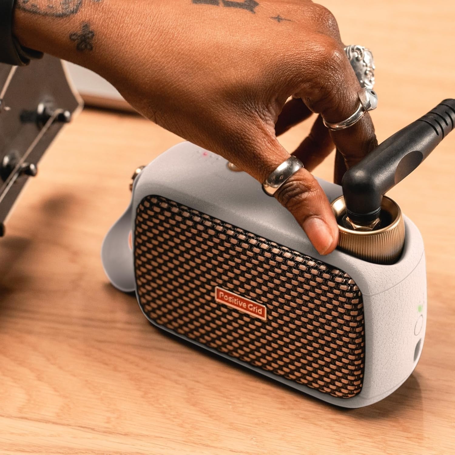 Spark GO 5W Smart Guitar Amp Headphone Bluetooth Speaker Ultra-Portable