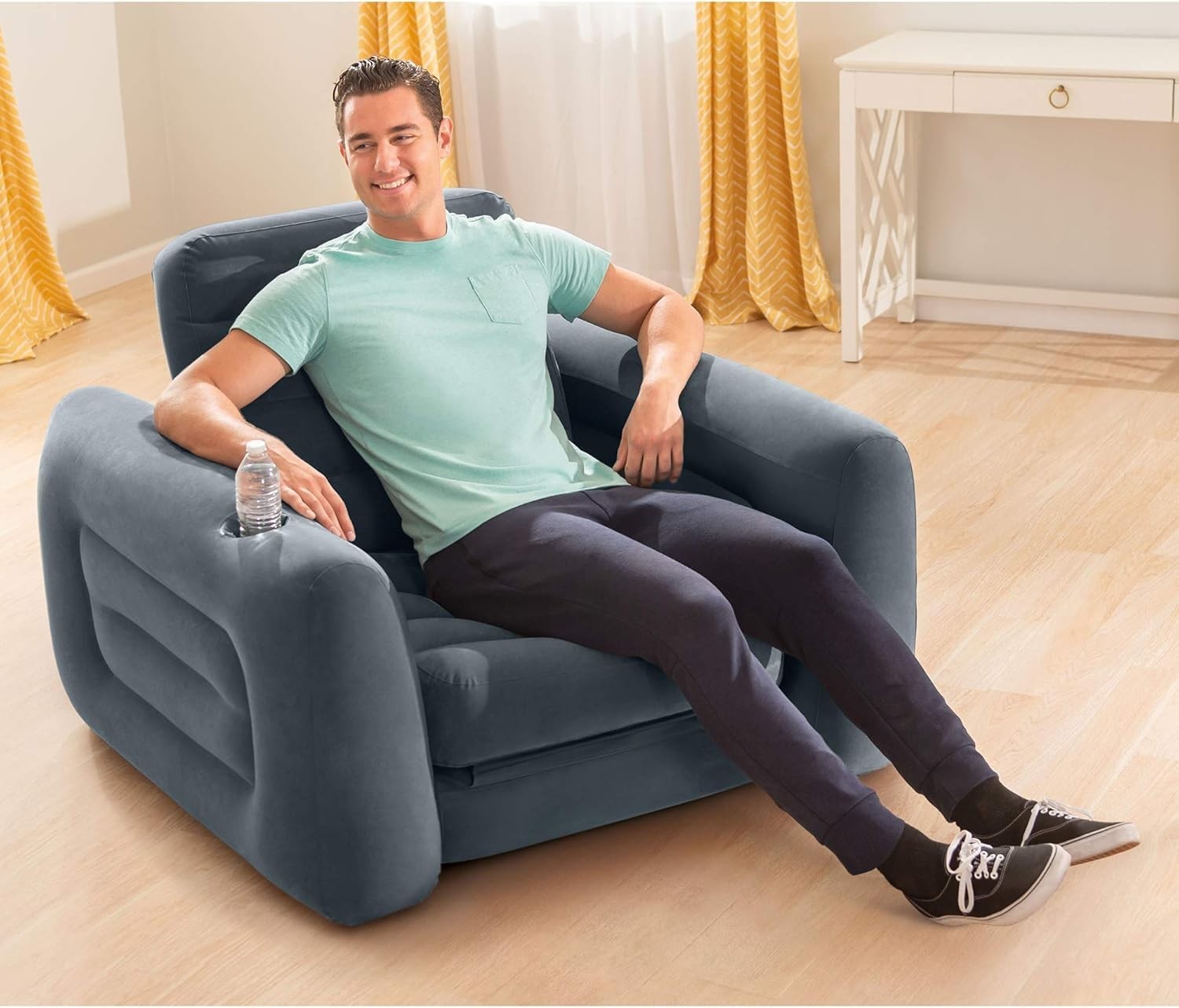 Inflatable Pull-Out Chair – 2-in-1 Bed & Lounger with Cupholder