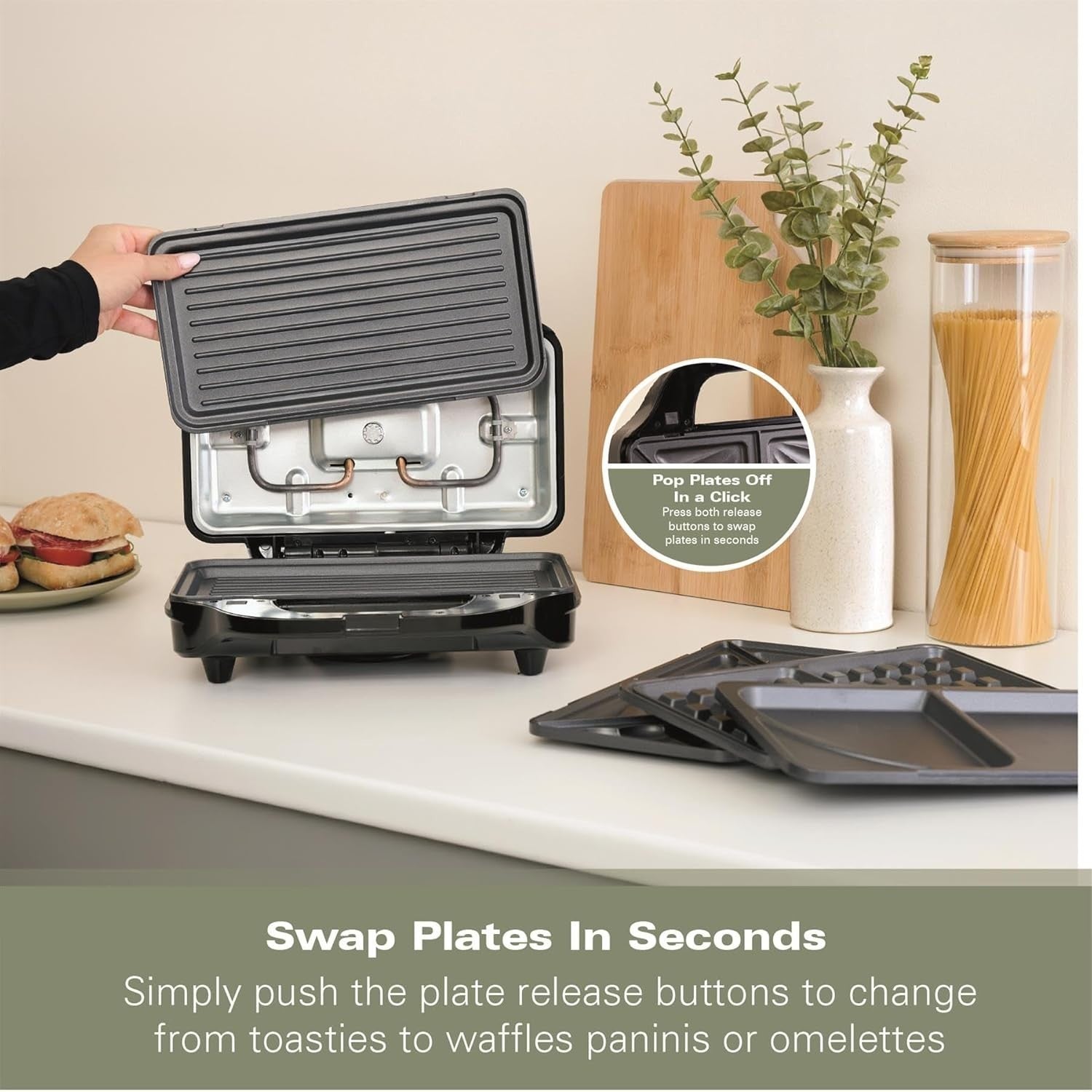 4-in-1 Sandwich Toaster 29.2x25.5x12cm Non-Stick Plates Waffle Panini Omelette