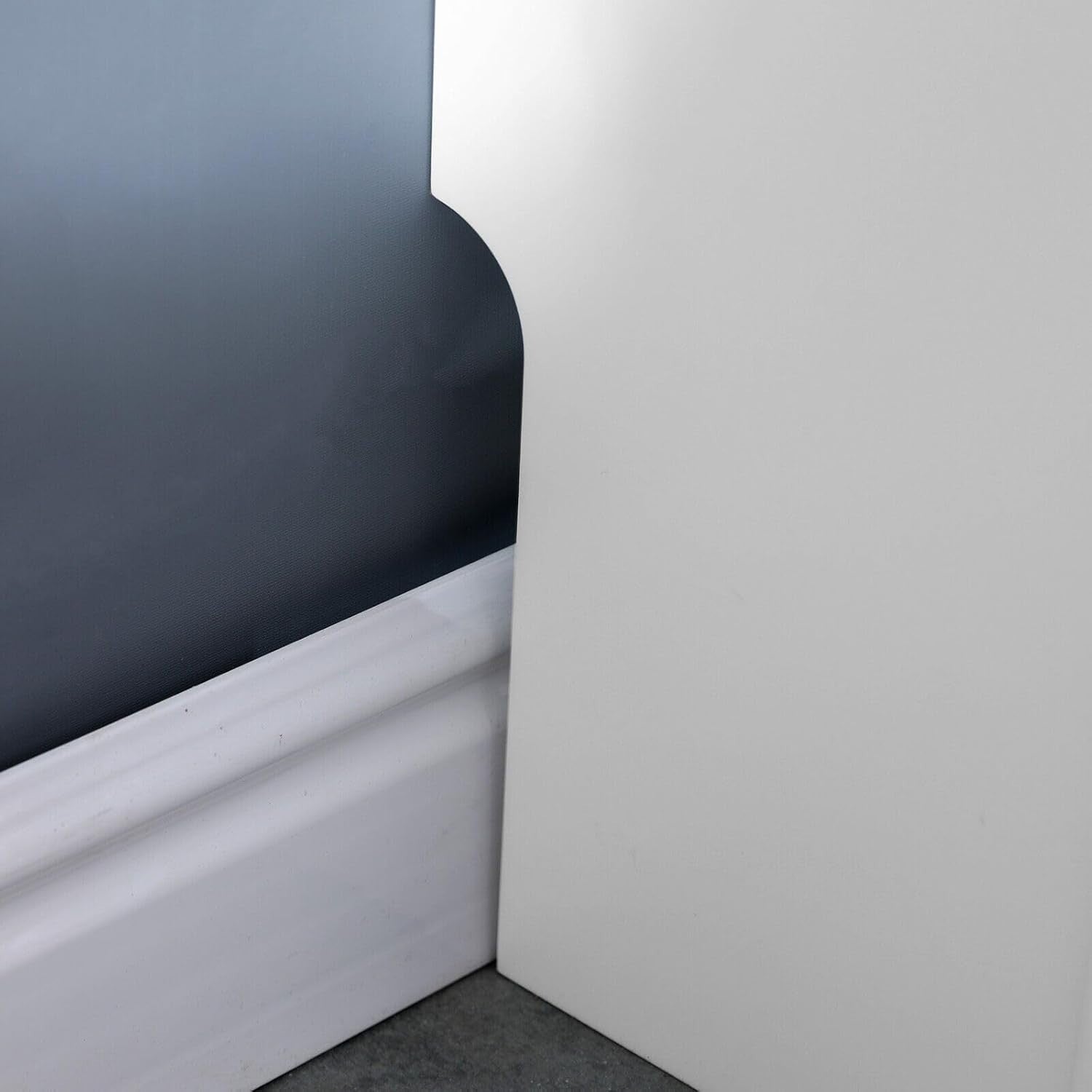 White Radiator Cover MDF Modern Horizontal Slat Cabinet Medium W112xH81cm