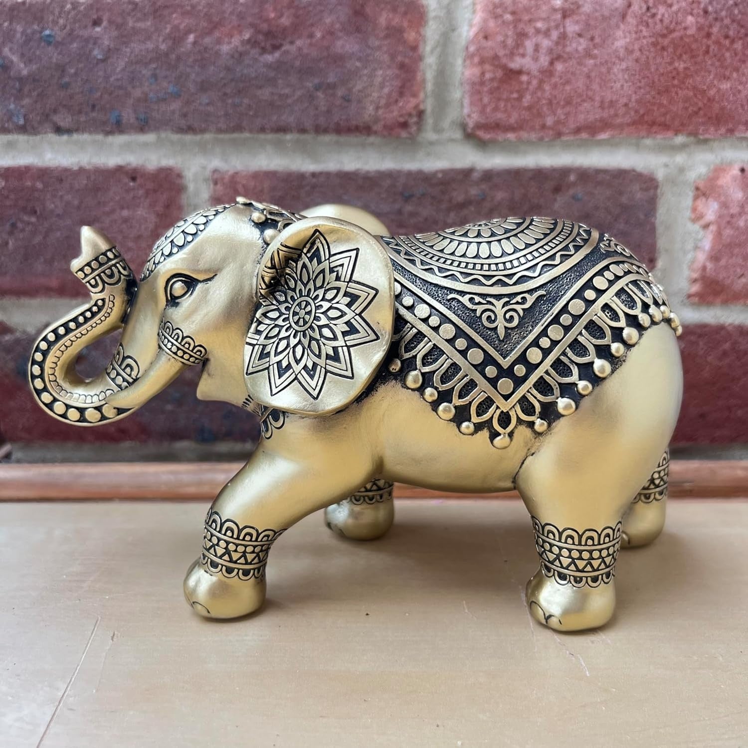 Golden Elephant Ornament Home Decor – Elegant Gold Figurine Resin Statue Gift