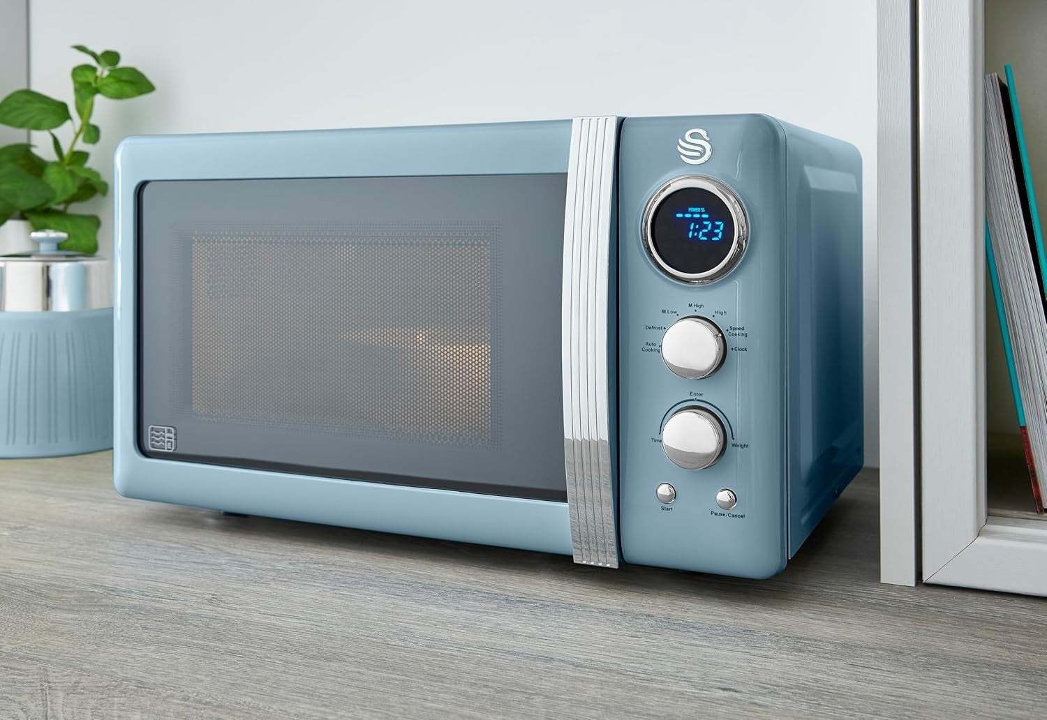 20L Digital Microwave 800W, 5 Power Levels, Defrost, Timer & Glass Tray