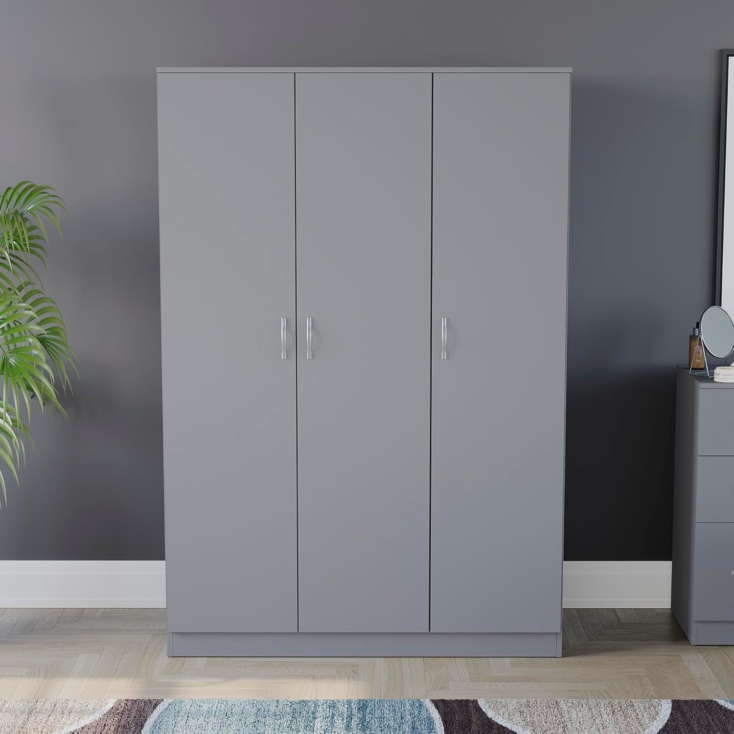 Grey 3 Door Wardrobe with Hanging Rail & Adjustable Shelf, Bedroom Storage