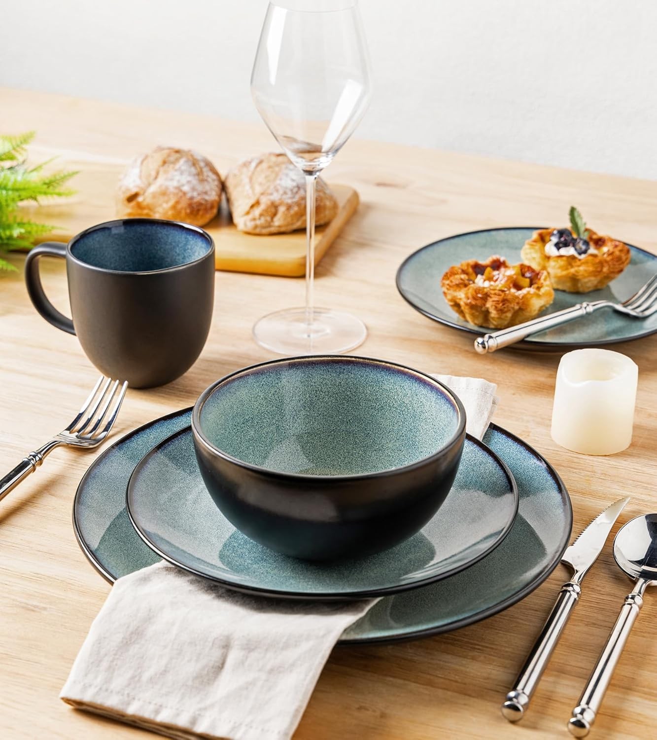 12 Piece Stoneware Dinner Set Plates Bowls Scratch Resistant Dishwasher Safe