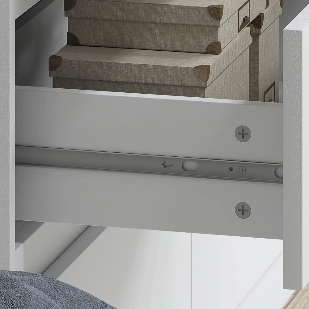 White Chest of 7 Drawers Modern Bedroom Storage Cabinet Sleek Design