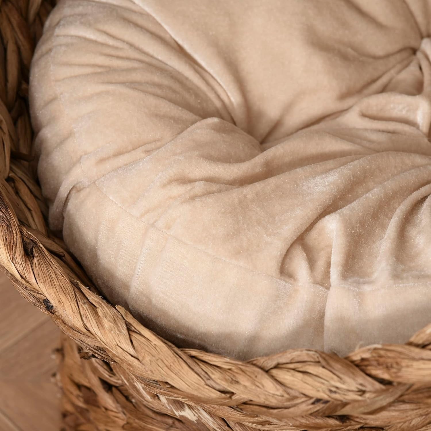 Elevated Wicker Cat Bed Cave Banana Leaf Pet House w Cushion 50cm