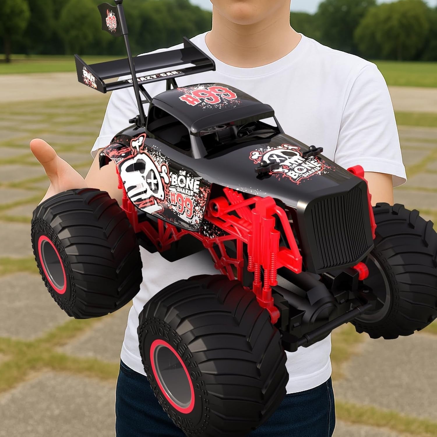 1:14 RC Monster Truck 2.4GHz 15KMH Fast Car 50min Playtime Rechargeable Gift