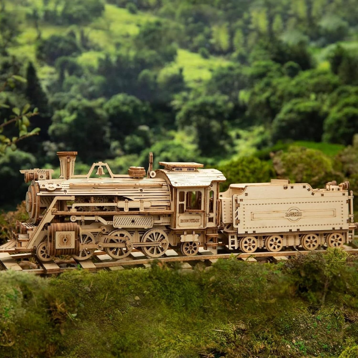 3D Wooden Steam Train Puzzle – DIY Model Kit for Adults, 20cm Display Gift