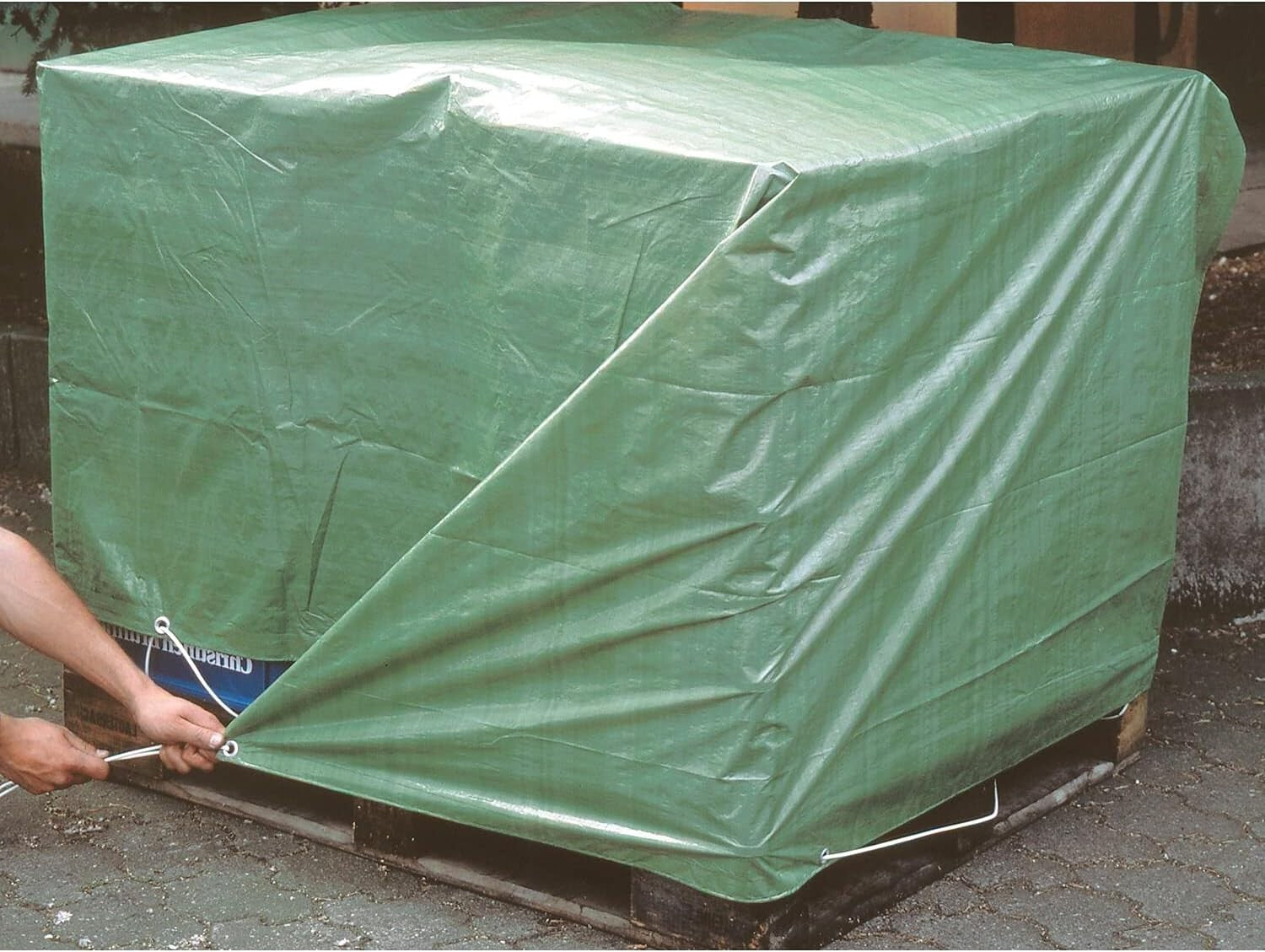 Heavy Duty Waterproof Tarpaulin 10x12m with 4 Tarp Clips – Camping, Garden