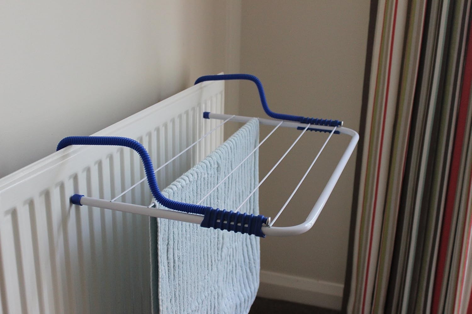 Folding Radiator Clothes Airer Compact Drying Rack Space Saving 3m