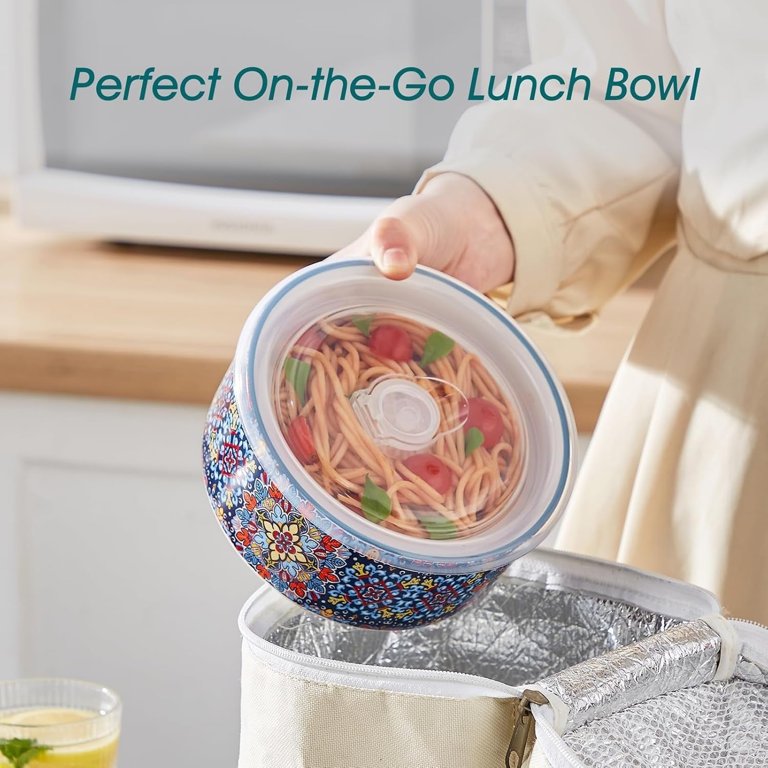 4 Ceramic Bowls with Lids 36oz Microwave & Dishwasher Safe
