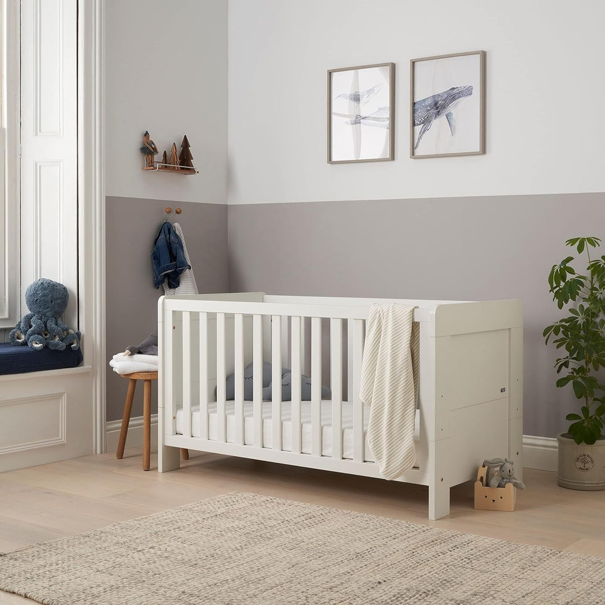 Baby Cot Bed Crib Toddler Day Bed Adjustable Wooden Convertible White