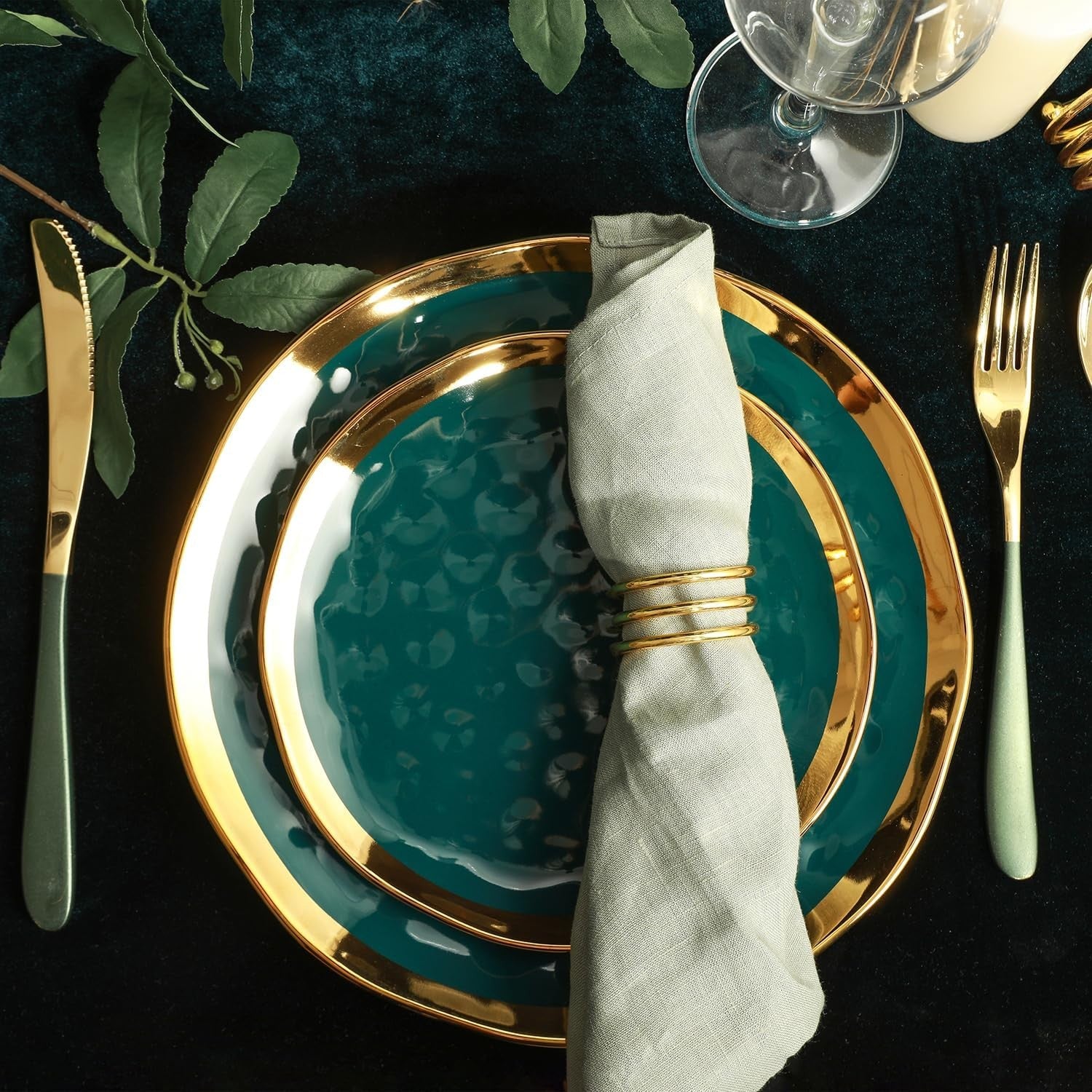 Green Gold Rim Dinnerware Set 16 Piece Porcelain Plates Bowls Service for 4