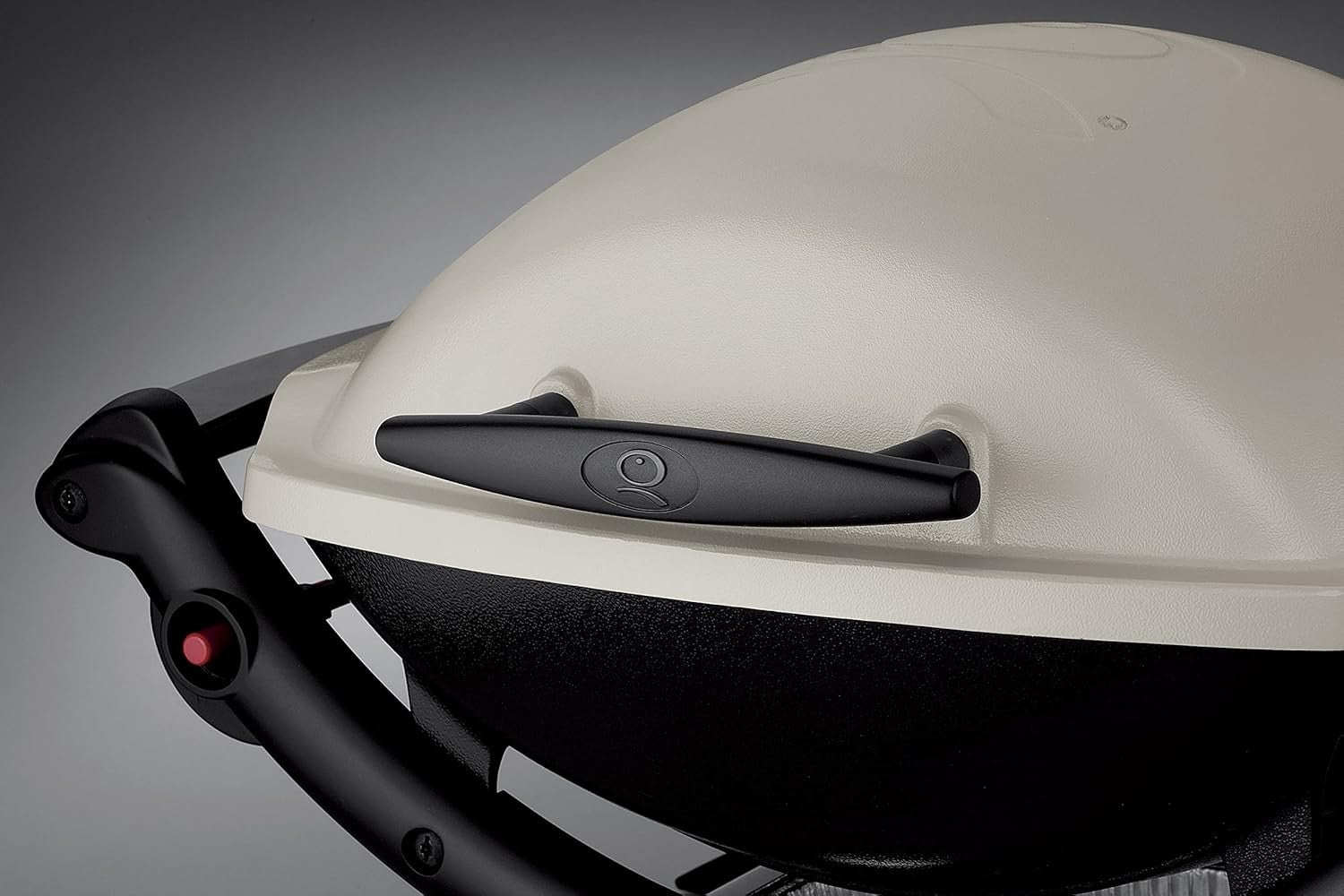 Portable Gas BBQ Grill with Cast Iron Grate & Aluminium Lid | Compact