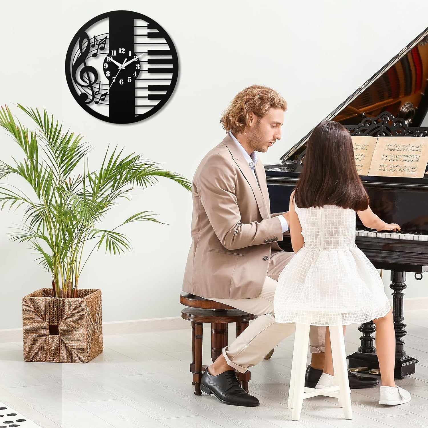 Music Note & Piano Key Wall Clock – Modern Silent Quartz 12" Acrylic Decor