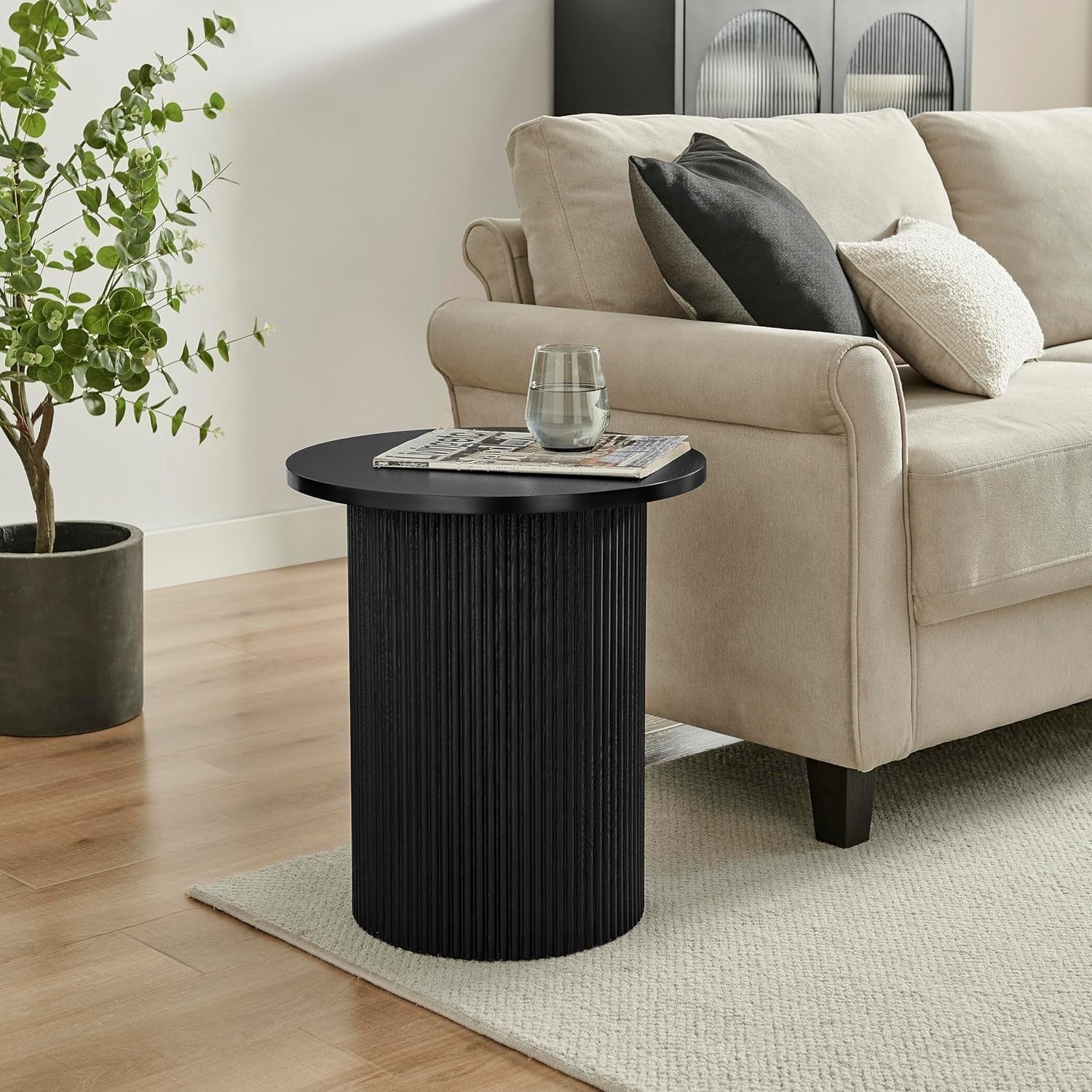 Modern Black Round Side Table 60cm Pedestal End Table Minimalist Style
