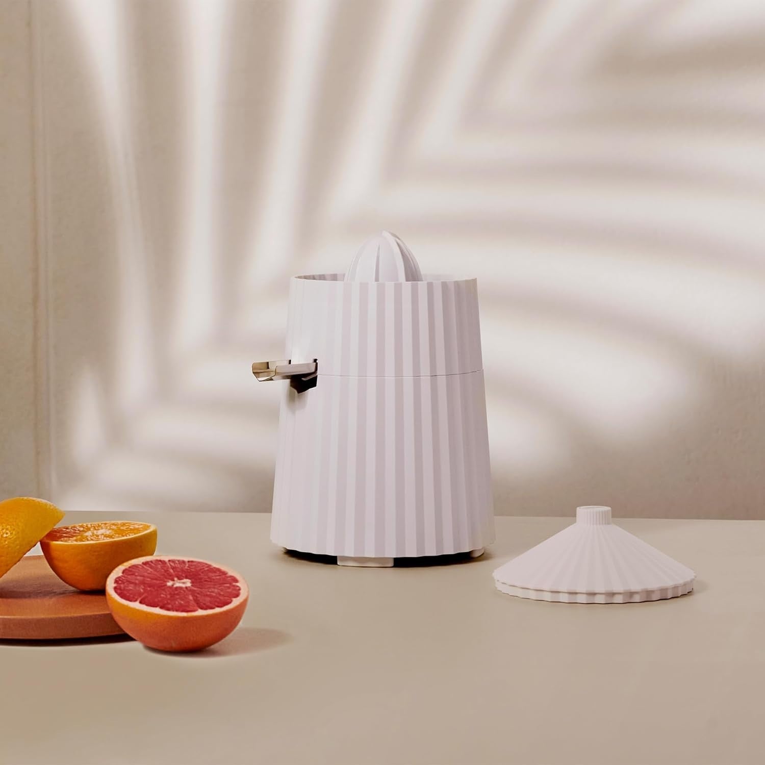 Designer Electric Citrus Juicer 80W Drip Spout Stainless Sieve White