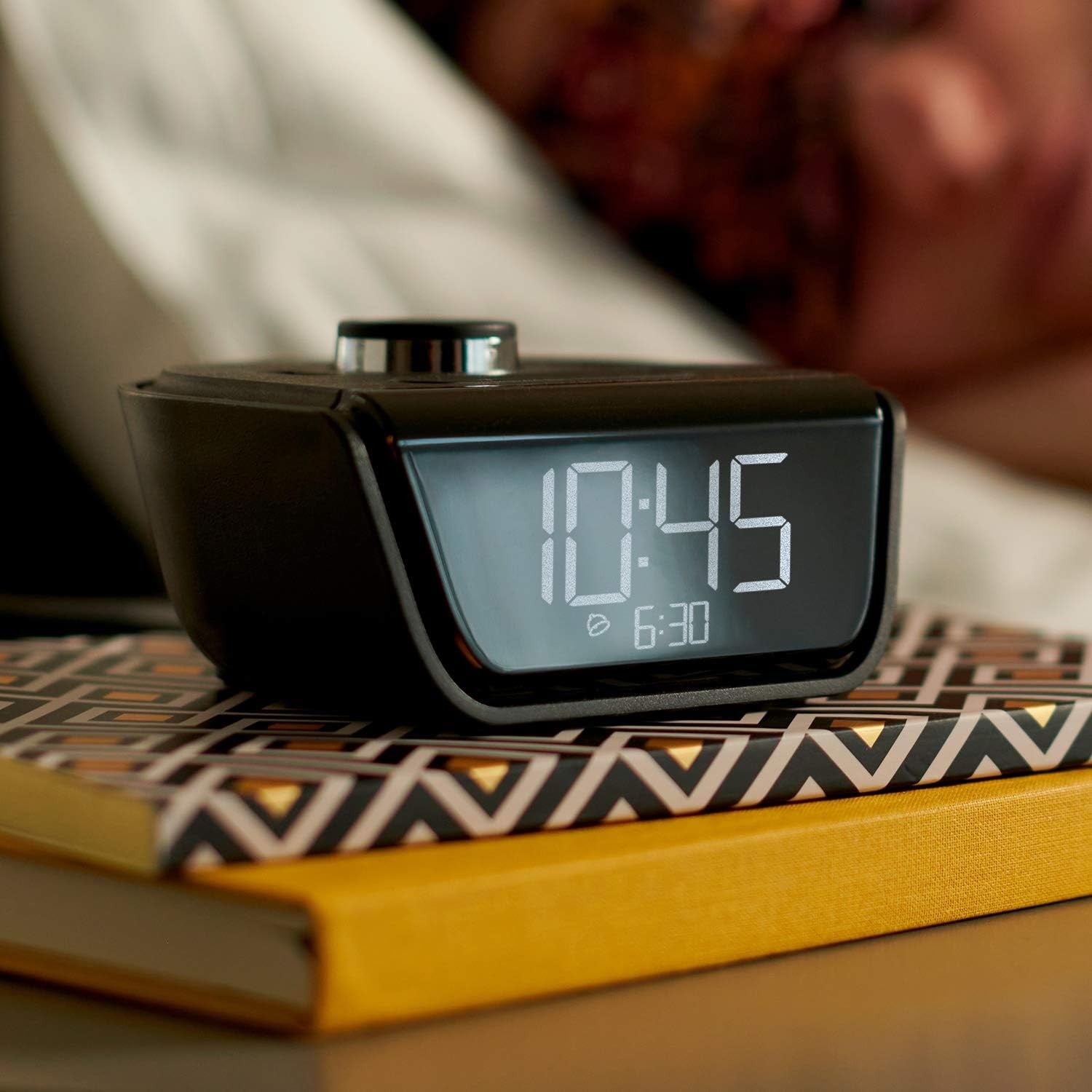 USB Charging Alarm Clock Black Digital Bedside Desk Clock Dual USB Ports