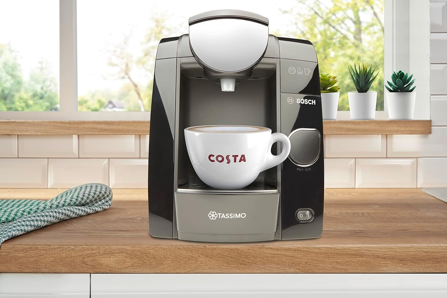 Premium Pod Coffee Machine 1.4L Tank 1300W Easy One-Touch Operation & Auto Clean