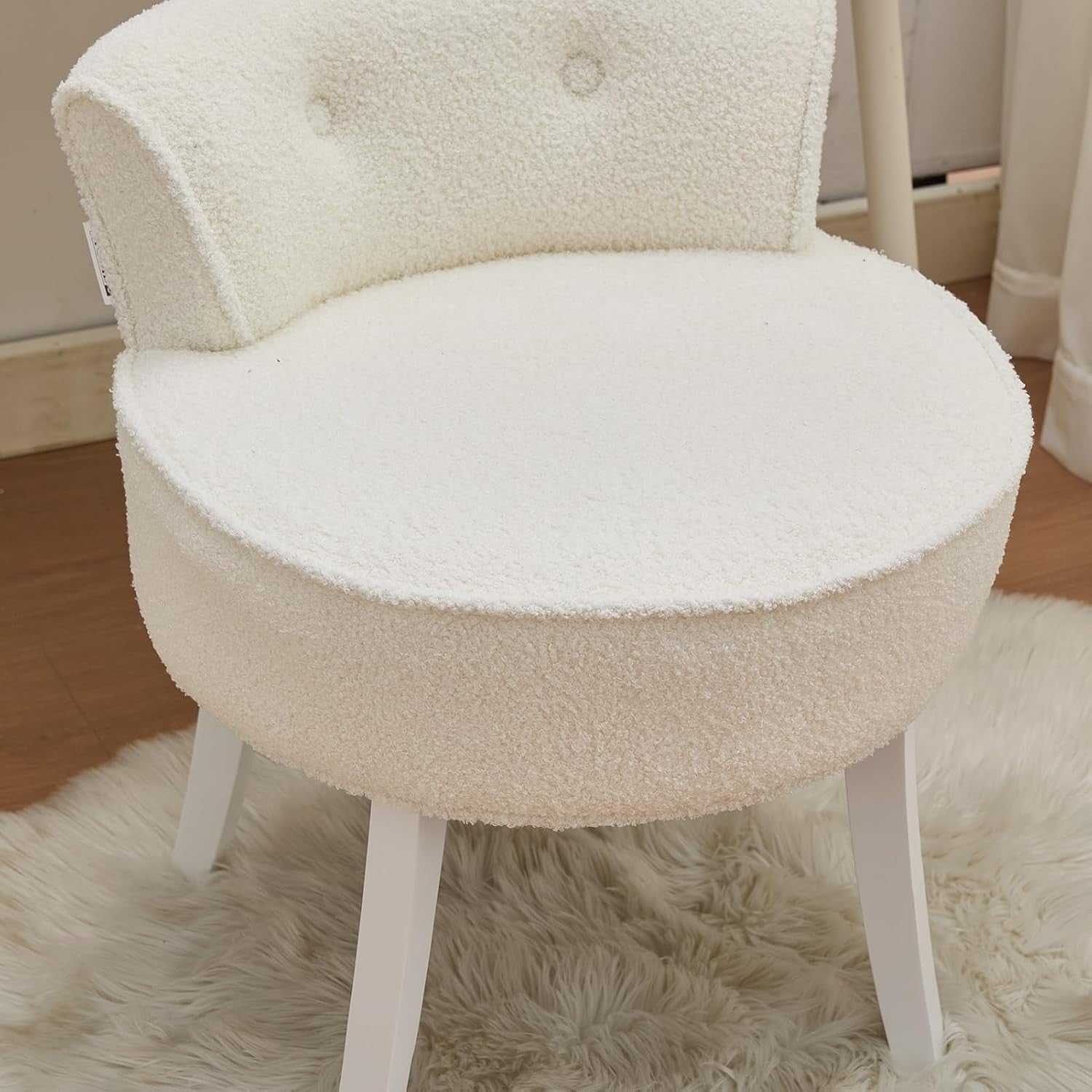 White Teddy Velvet Dressing Table Chair – Tufted Back Makeup Vanity Seat